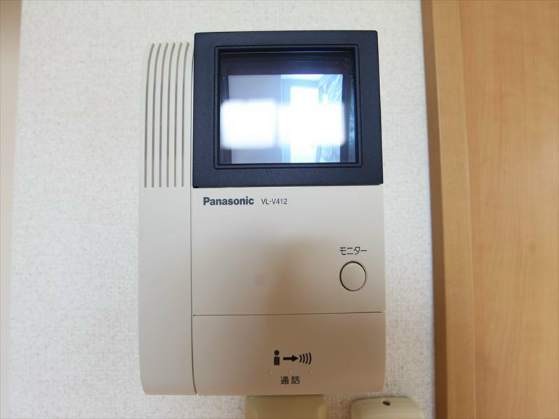 セキュリティ　カラーモニター付きインターホン