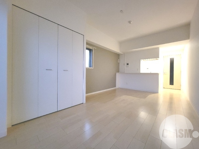 居室・リビング　単身タイプでは珍しいカウンターキッチン♪