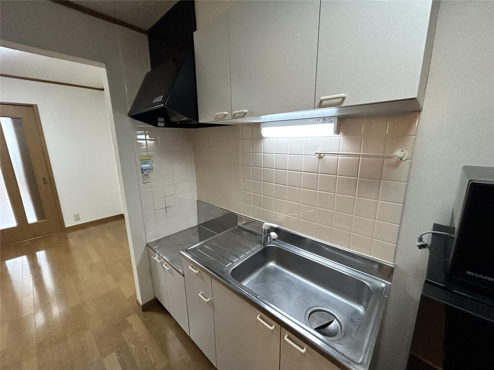 キッチン　まな板スペースのあるキッチンです(別部屋参考写真)