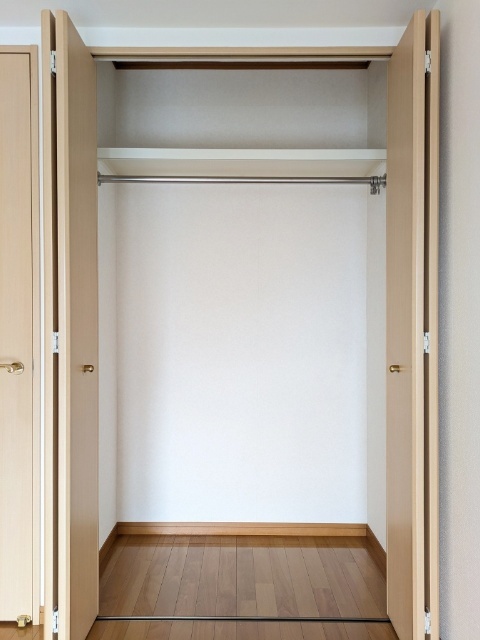 収納　クローゼット