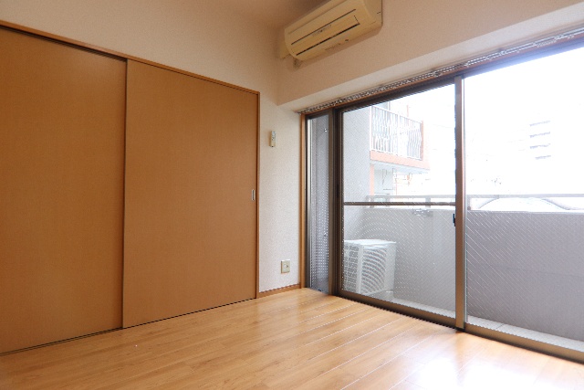 バルコニー　※別室の参考写真の為、現況優先です。