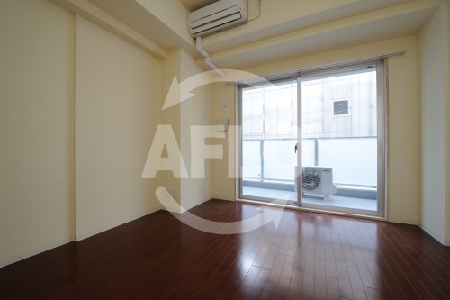 居室・リビング　ルネ日本橋アネーロ　開放的な室内