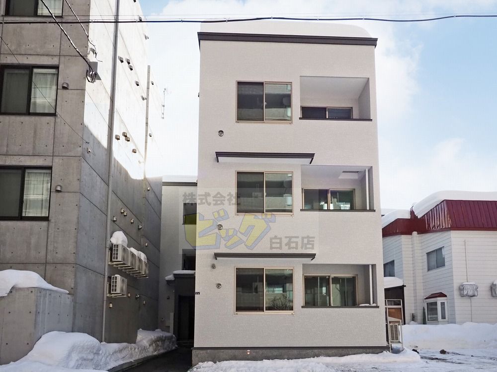 建物外観　都市ガス・Ｗｉ－Ｆｉ無料のデザイナーズマンションです♪