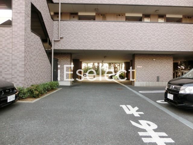 駐車場　駐車場※満車時は近隣でお探しします