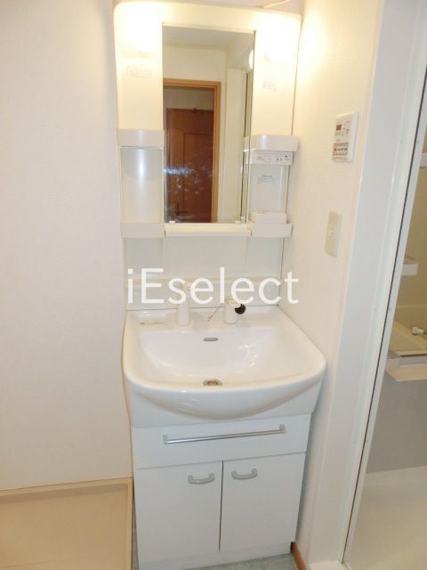 洗面設備　独立洗面化粧台