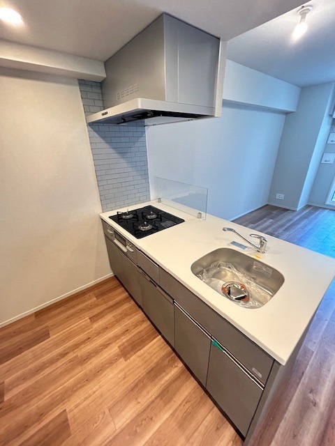 キッチン　※別部屋参考写真