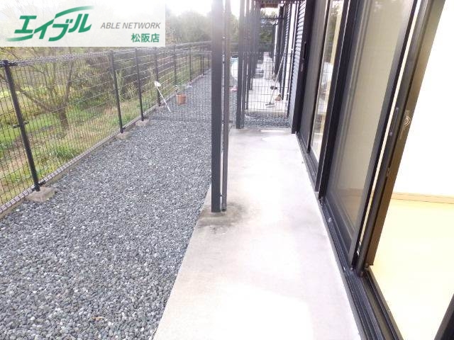 庭　同型参考写真