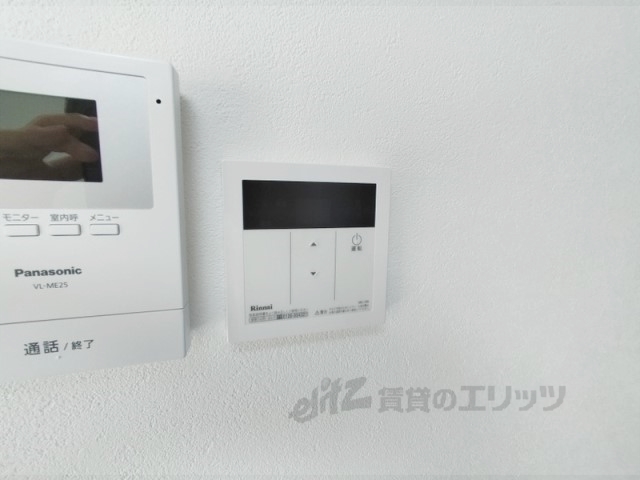 その他設備　給湯器リモコン