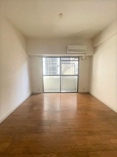 居室・リビング　別号室