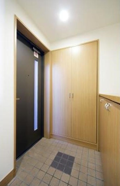 玄関　※同仕様写真含む