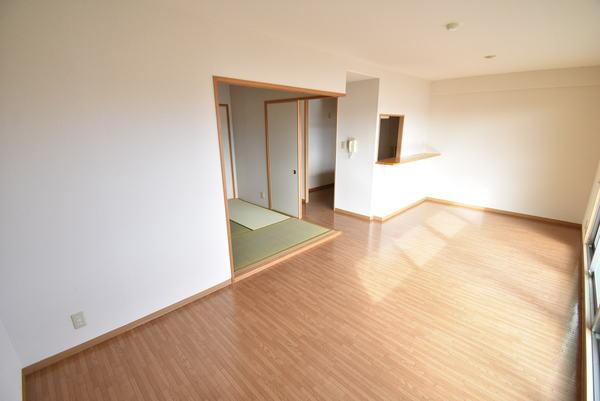 居室・リビング　同仕様写真