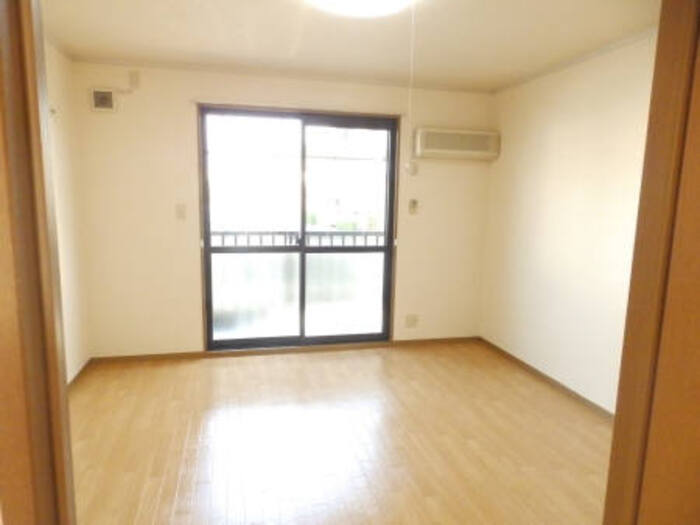 居室・リビング　居室