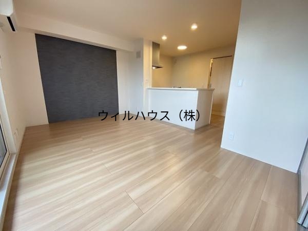 居室・リビング　カウンターキッチン！