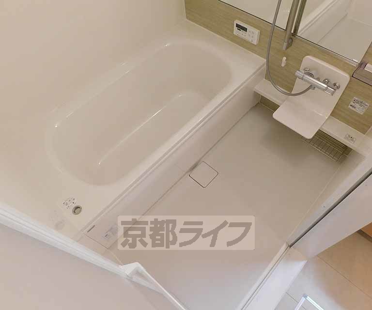 バス・シャワールーム　ゆったり落ち着くバスルームです！