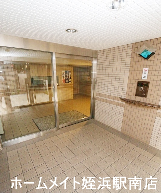 エントランス　★オートロックで安心♪！★