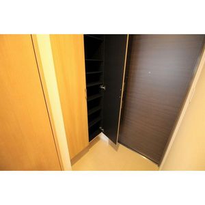 玄関　※無断転用はご遠慮ください