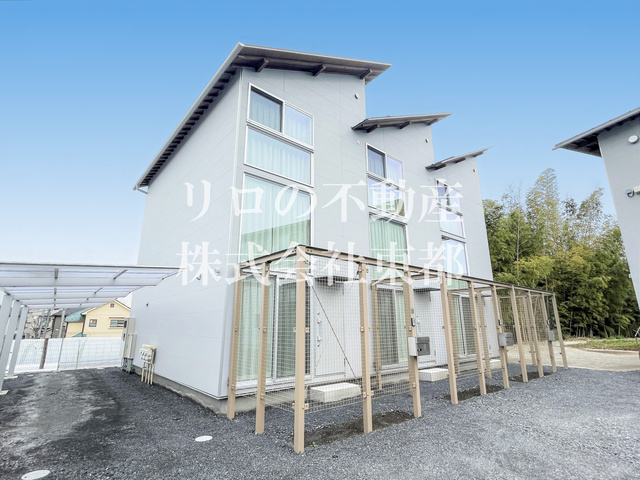 建物外観　鶴川駅徒歩圏内新築です！コワーキングスペース利用可能！