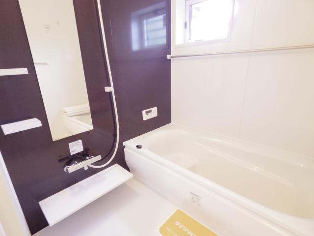 バス・シャワールーム　お風呂です
