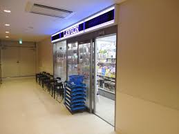 コンビニ　ローソン 慈恵医大葛飾医療センター店（コンビニ）まで488m