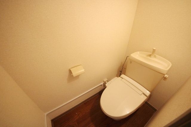 トイレ　★見学希望等はタウンハウジング中央林間店までお気軽に♪★