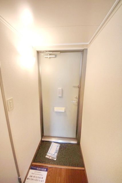 玄関　★見学希望等はタウンハウジング中央林間店までお気軽に♪★