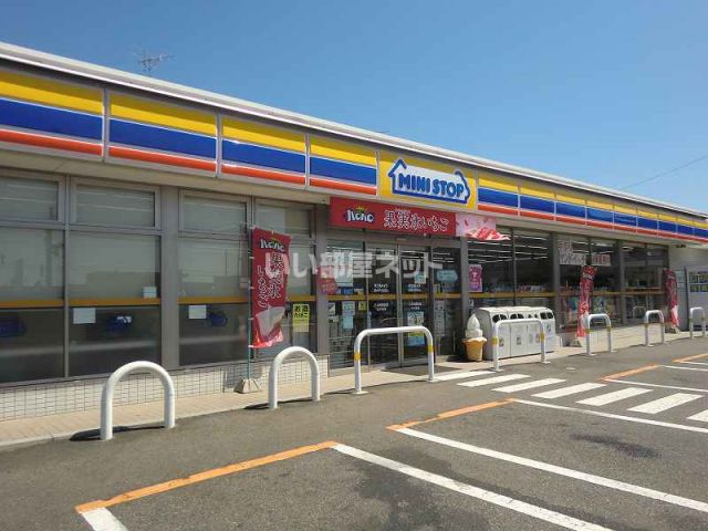 コンビニ　ミニストップ岐南町徳田店（コンビニ）まで745m