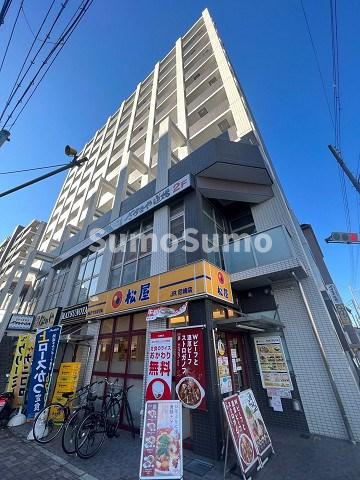 建物外観　落ち着いた雰囲気の外観です