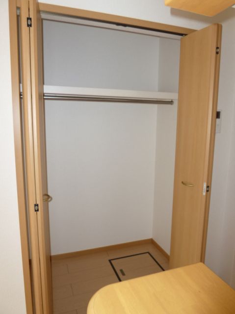 収納　クローゼットタイプの収納です。