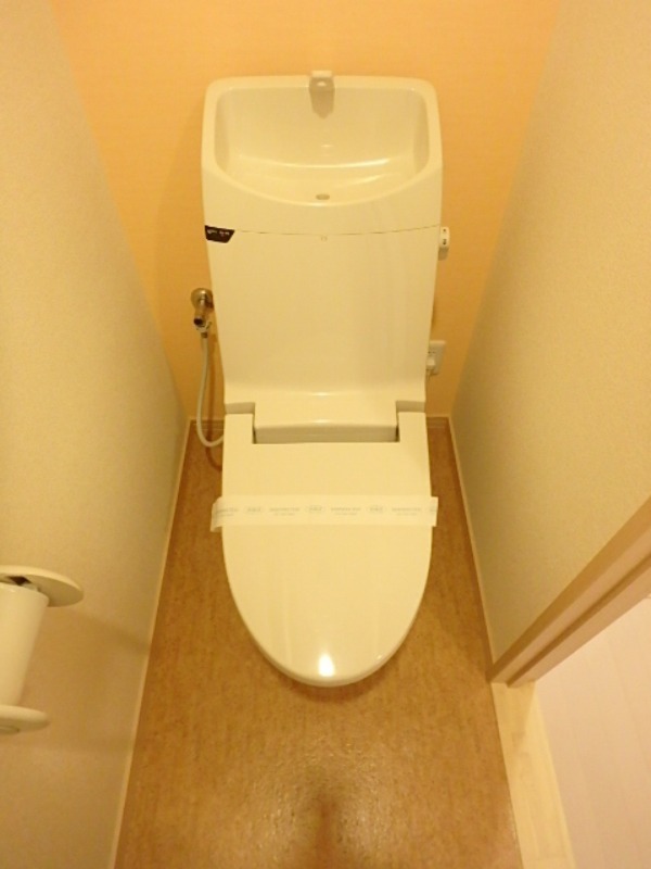 トイレ　図面と現状に相違がある場合には現状を優先