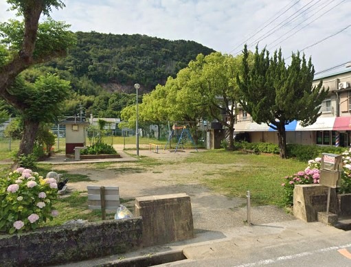 公園　中野５号児童遊園（公園）まで223m