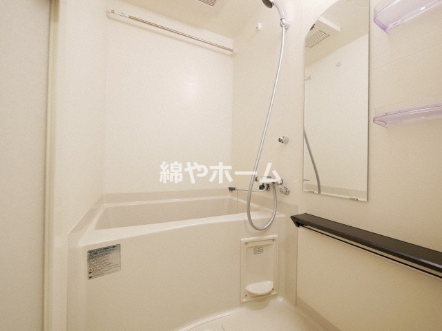 バス・シャワールーム　ゆったり過ごせるお風呂です