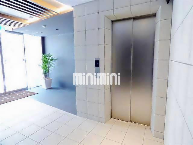 ロビー　エレベーターホール