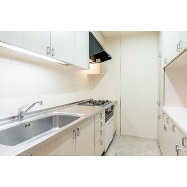 キッチン　※写真は同タイプ住戸です。