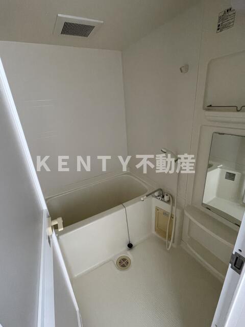 バス・シャワールーム　日々の疲れを癒すお風呂付です