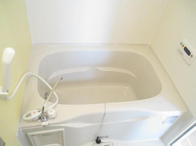 バス・シャワールーム　類似物件画像です