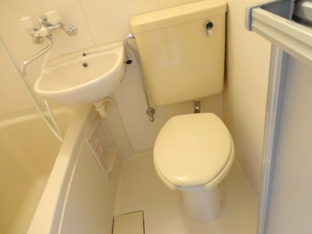 トイレ　トイレ