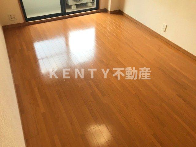 その他部屋・スペース　落ち着いて過ごせるお部屋なので、寝室にいかがでしょうか