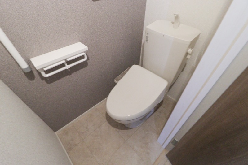 トイレ　図面と現状に相違がある場合には現状を優先