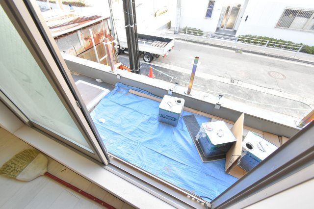 バルコニー　明るいバルコニーです