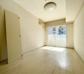 居室・リビング　別室参考写真