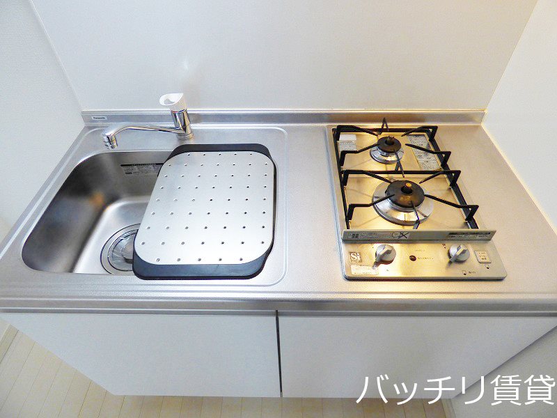 キッチン　画像は同型タイプの為、現状を優先致します。