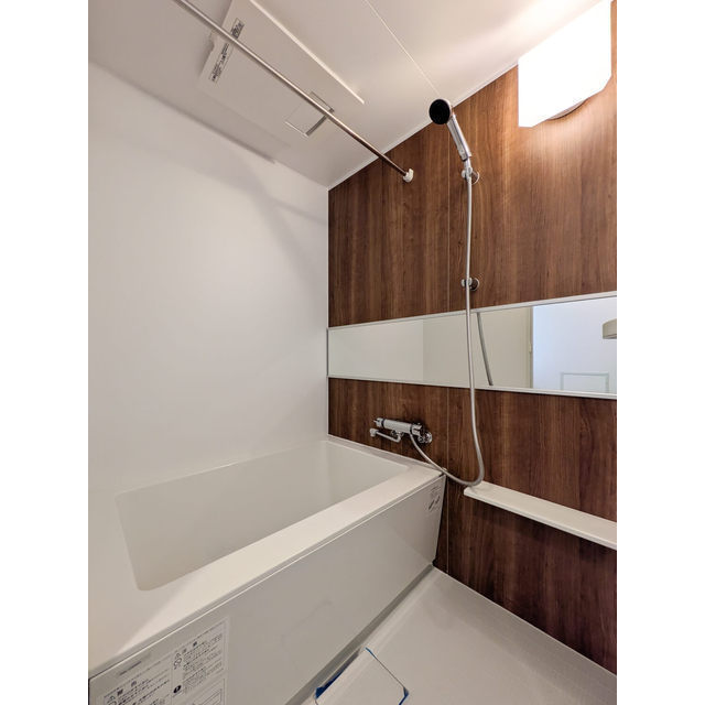 バス・シャワールーム　日々の疲れを癒すお風呂付です