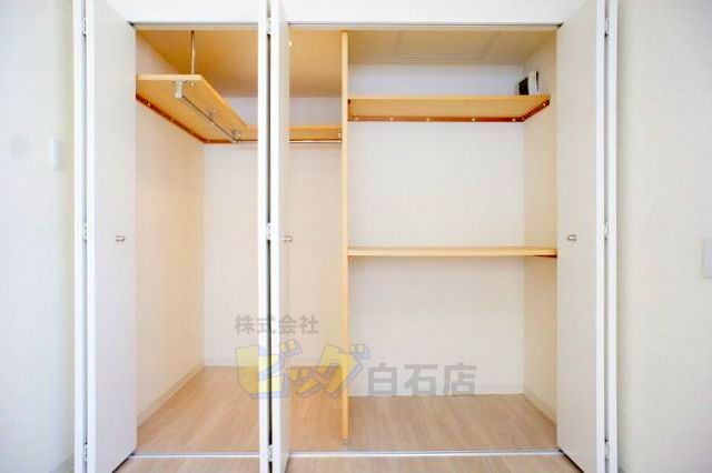 収納　広々ウォークインクローゼット完備しています♪