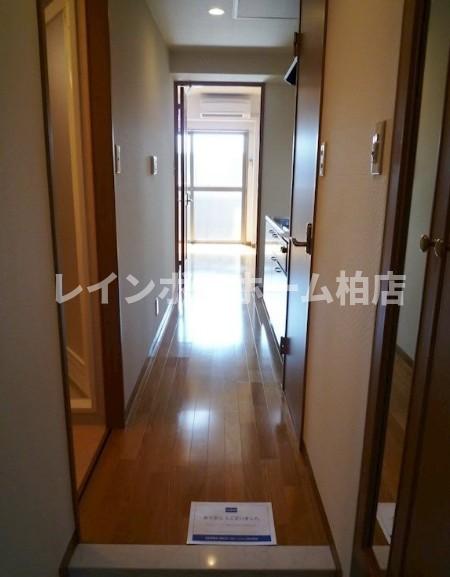 玄関　明るい玄関です