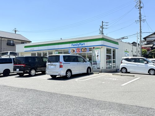 コンビニ　ファミリーマート 春日井押沢台店（コンビニ）まで1300m