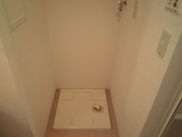 その他部屋・スペース　洗濯機置場