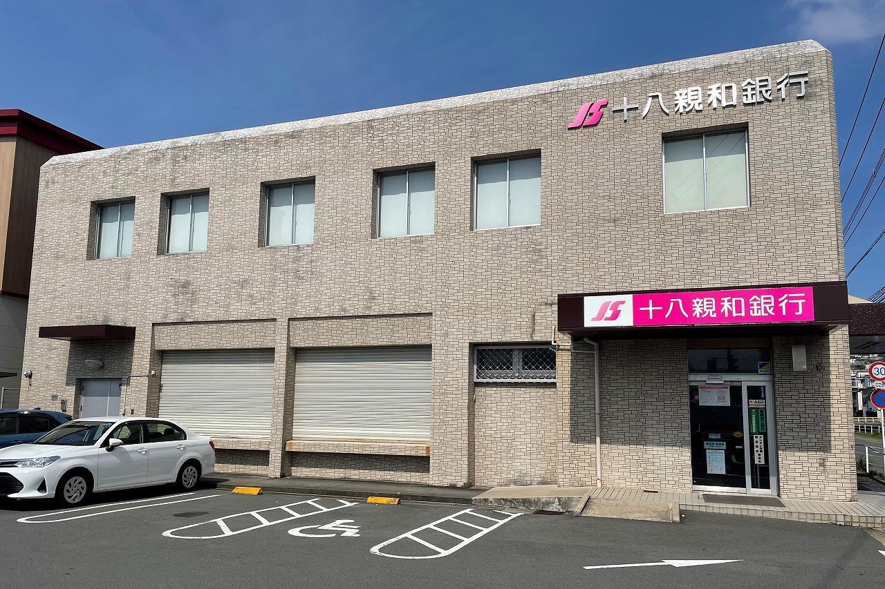銀行　十八親和銀行稲佐支店（銀行）まで162m