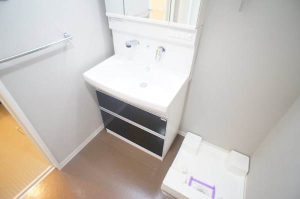 洗面設備　同型仕様