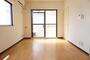 その他部屋・スペース　７．５帖の洋室☆２面採光