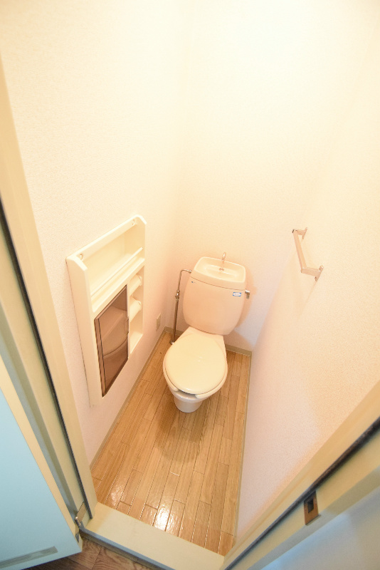 トイレ　トイレ